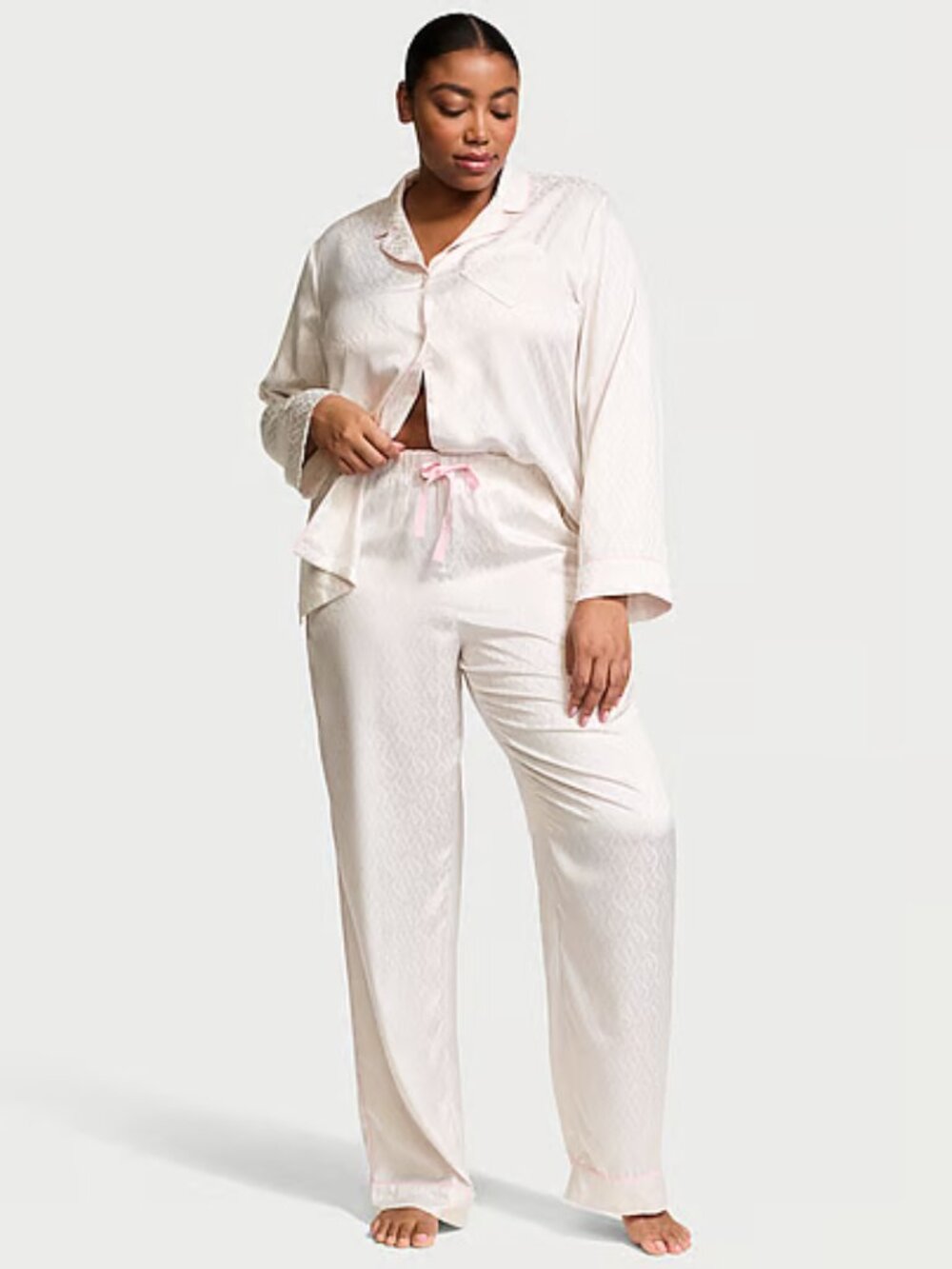 Victoria's Long Satin Luxe Pajama Set in Coconut w/ Heart Chest Pocket, Large